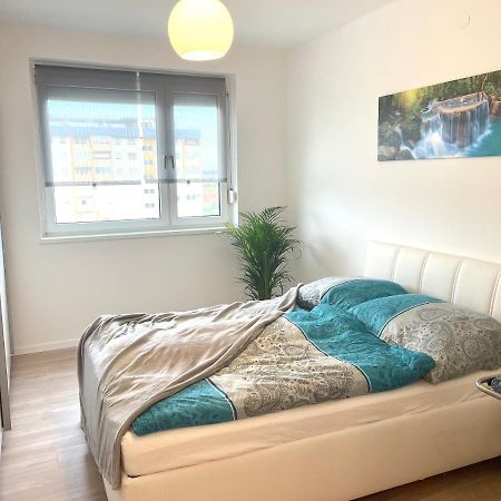 Modern Havanna Appartment Грац Екстериор снимка