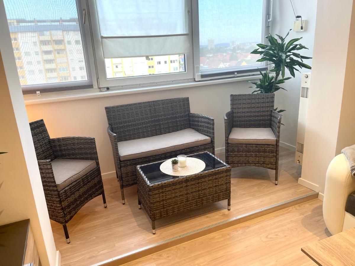 Modern Havanna Appartment Грац Екстериор снимка